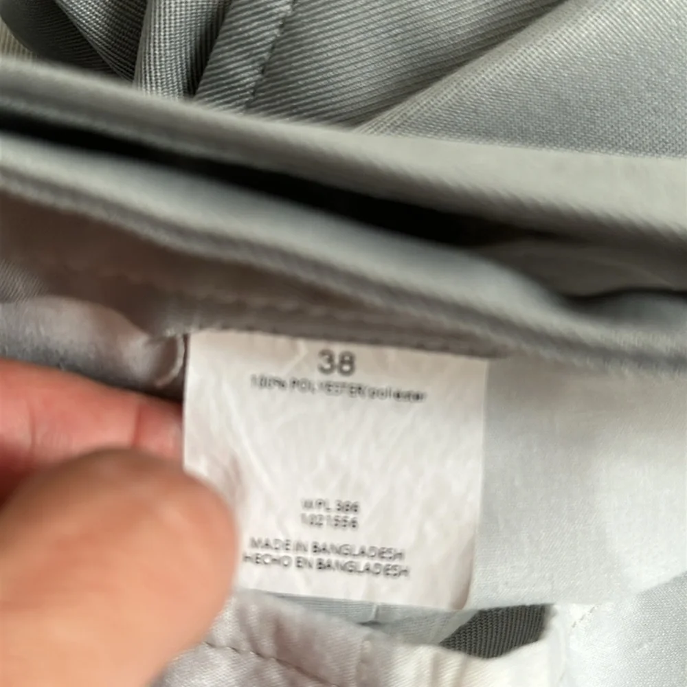 Haggar Regular Fit, Flat Front, Expandable Waistband Gray Men’s 38